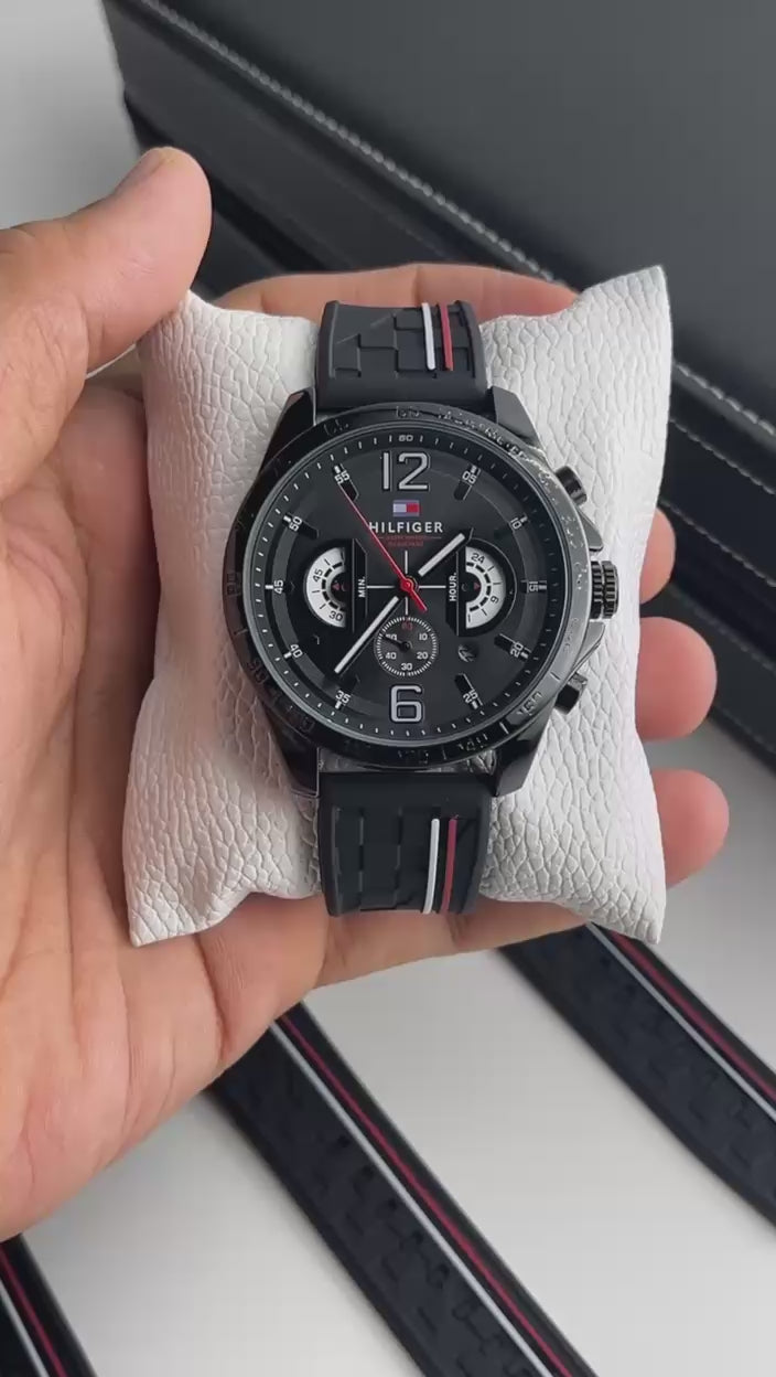 TOMMY HILFIGER WATCH